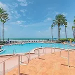 Relaxing Beachfront Condo In North Redington Beach