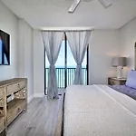 Madeira Towers 802 Renovated Madeira Towers Beachfront 2 Bedroom 2 Bathroom Condo 23143