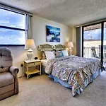 Madeira Towers 601 Beach Front With Spectacular Views 533