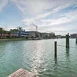 Treasure Island Cottage, Near Boardwalk And Beach!