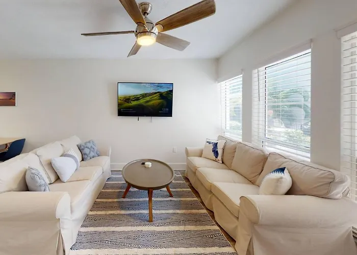 247-B - Madeira Beach Yacht Club