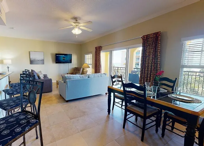 303 Palms Of Treasure Island
