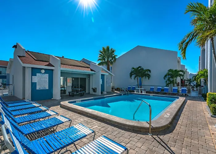 Madeira Beach Yacht Club 343H