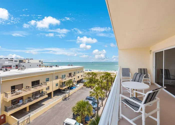#407 Madeira Norte Condo