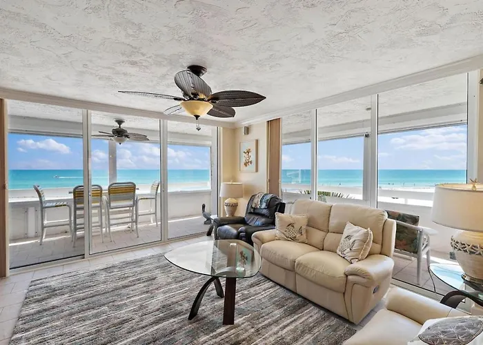 Redington Towers 3F 2Bd 2Ba Beachfront