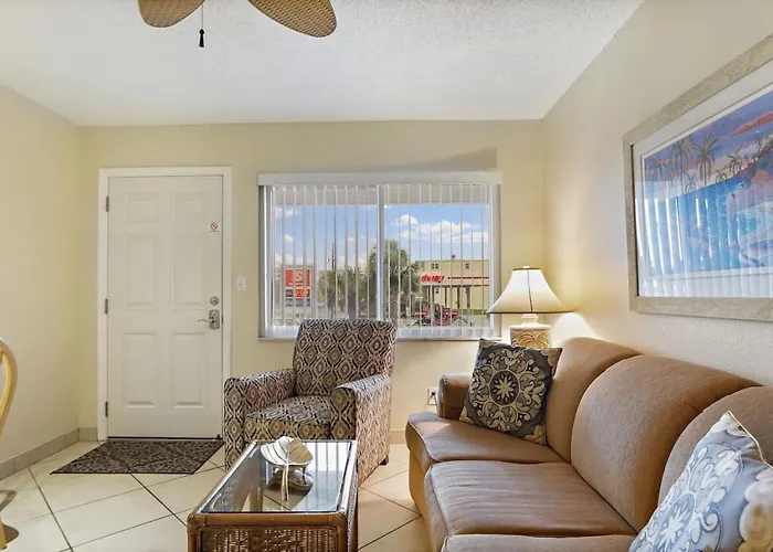 Tropic Breeze 10 Madeira Beach