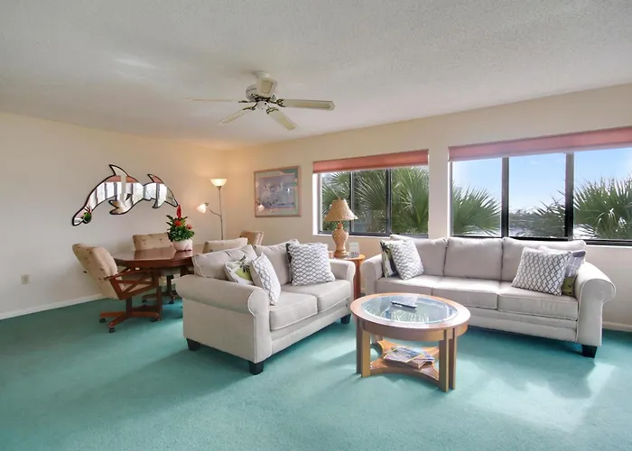 Land\'S End 6-301 Beach Front