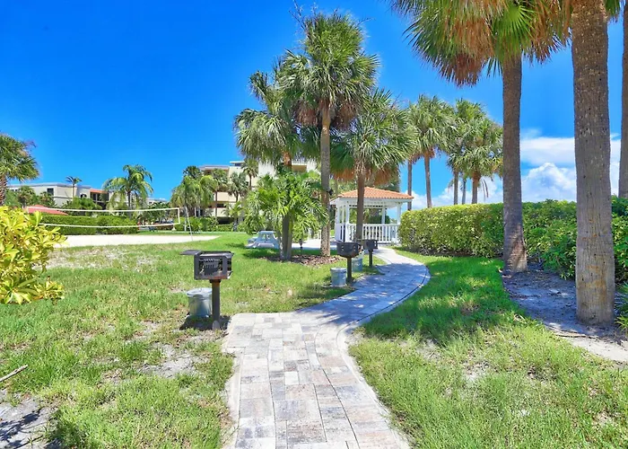 Land\'S End 9-202 Beach Front