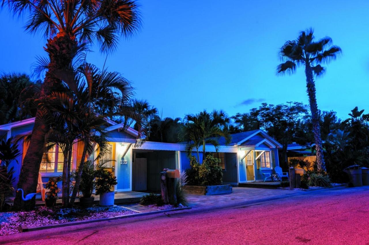 Treasure Island Sunset By Tech Travel Holiday home