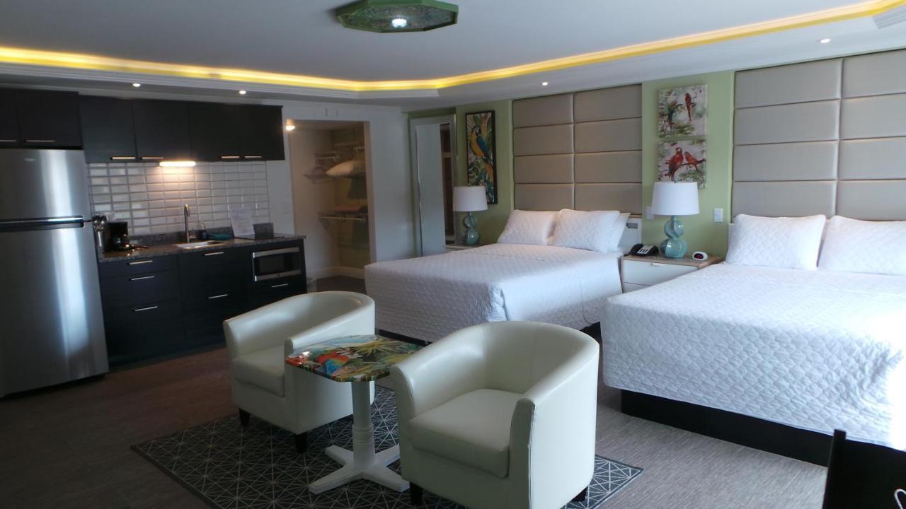 Island House Motel 2*