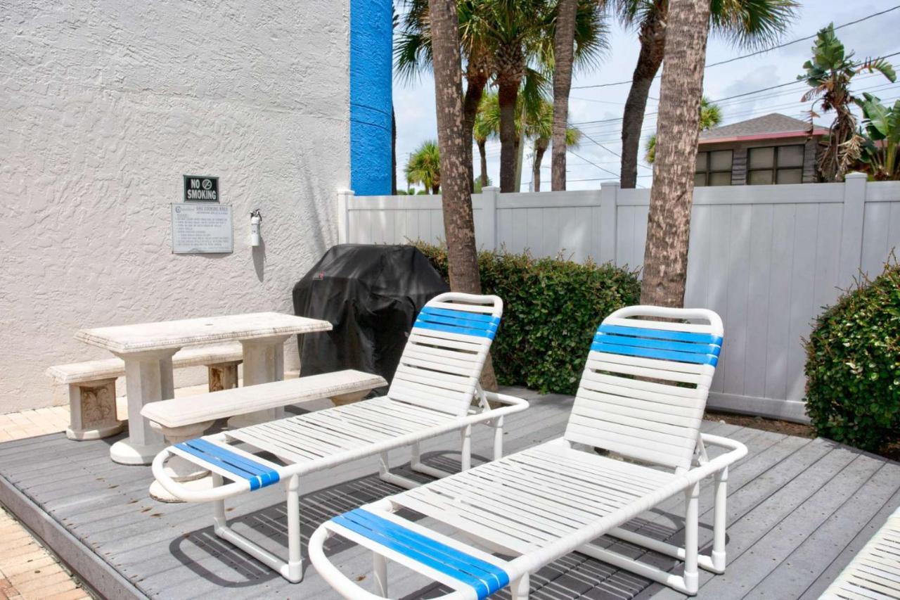 Holiday home 302 -