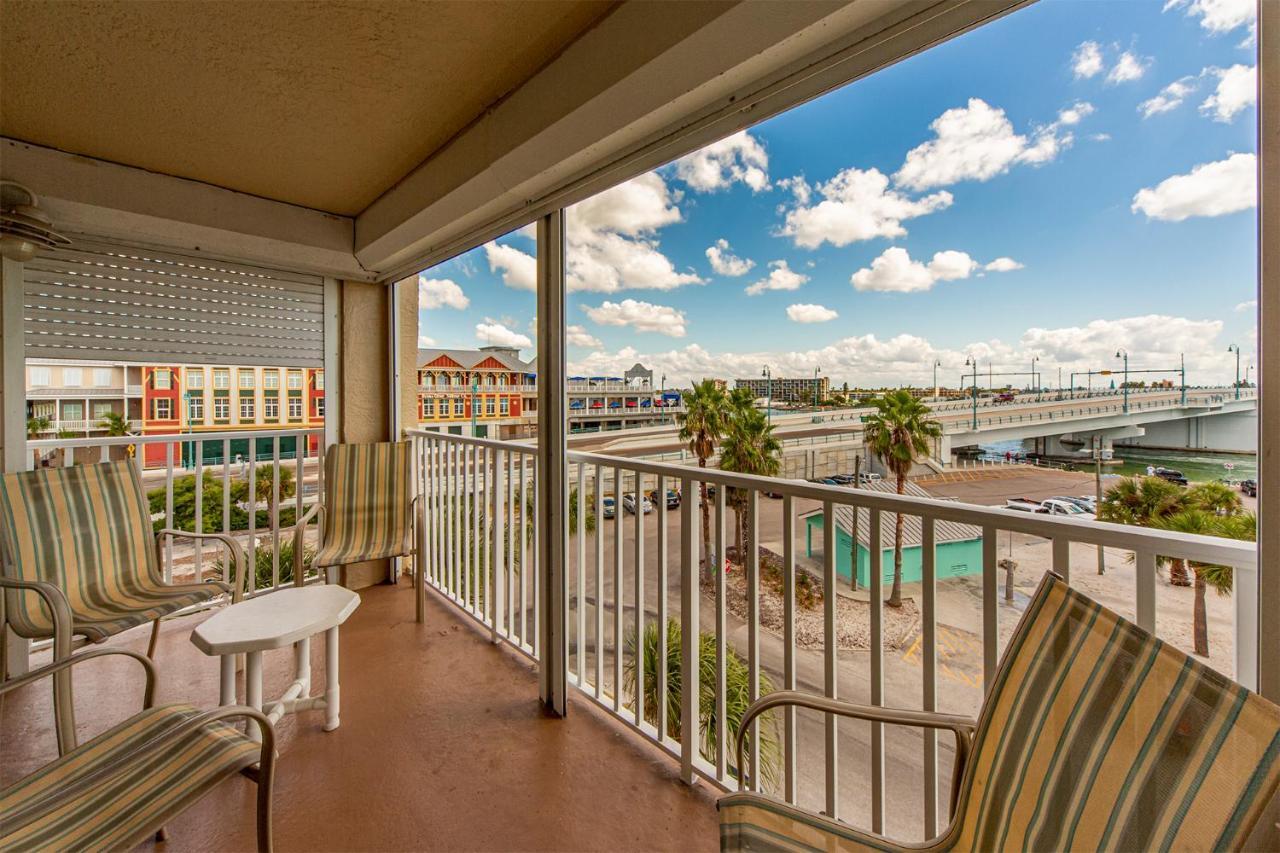 305 Place Holiday home *