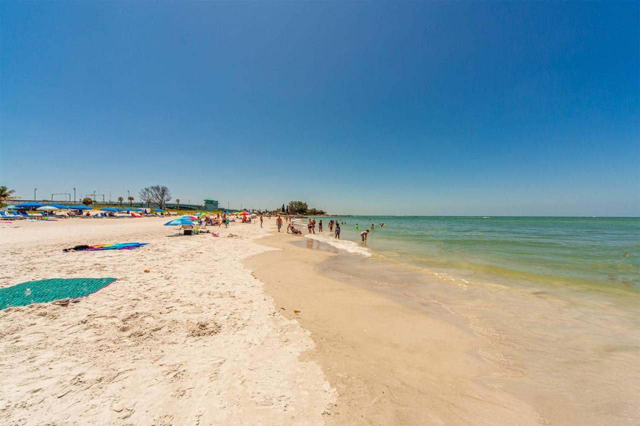 501 Sandy Shores