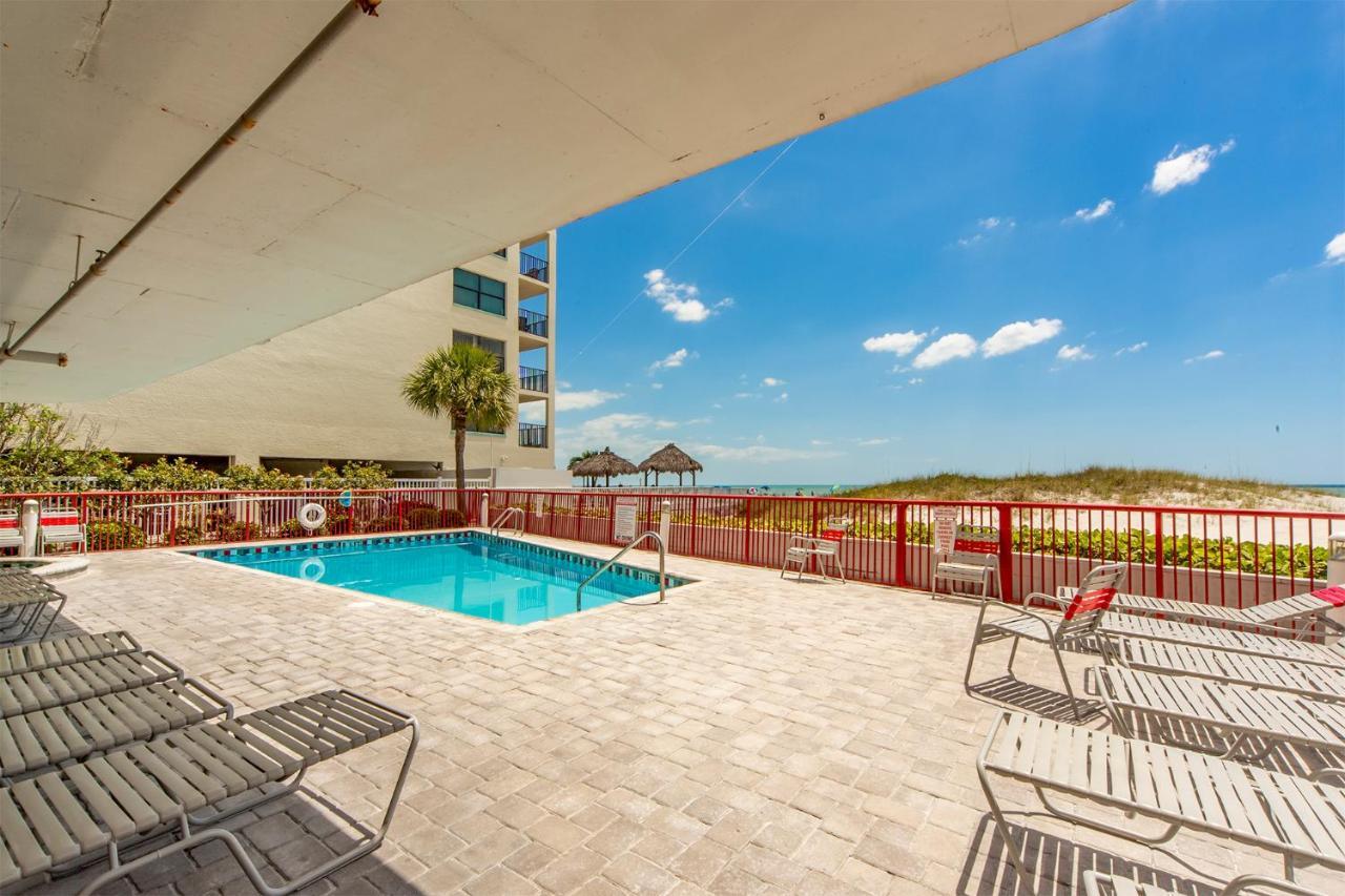101 Crimson Holiday home