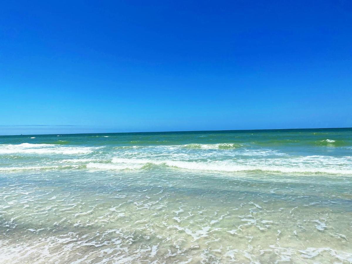 Sea Oats By Liberte Management 3*