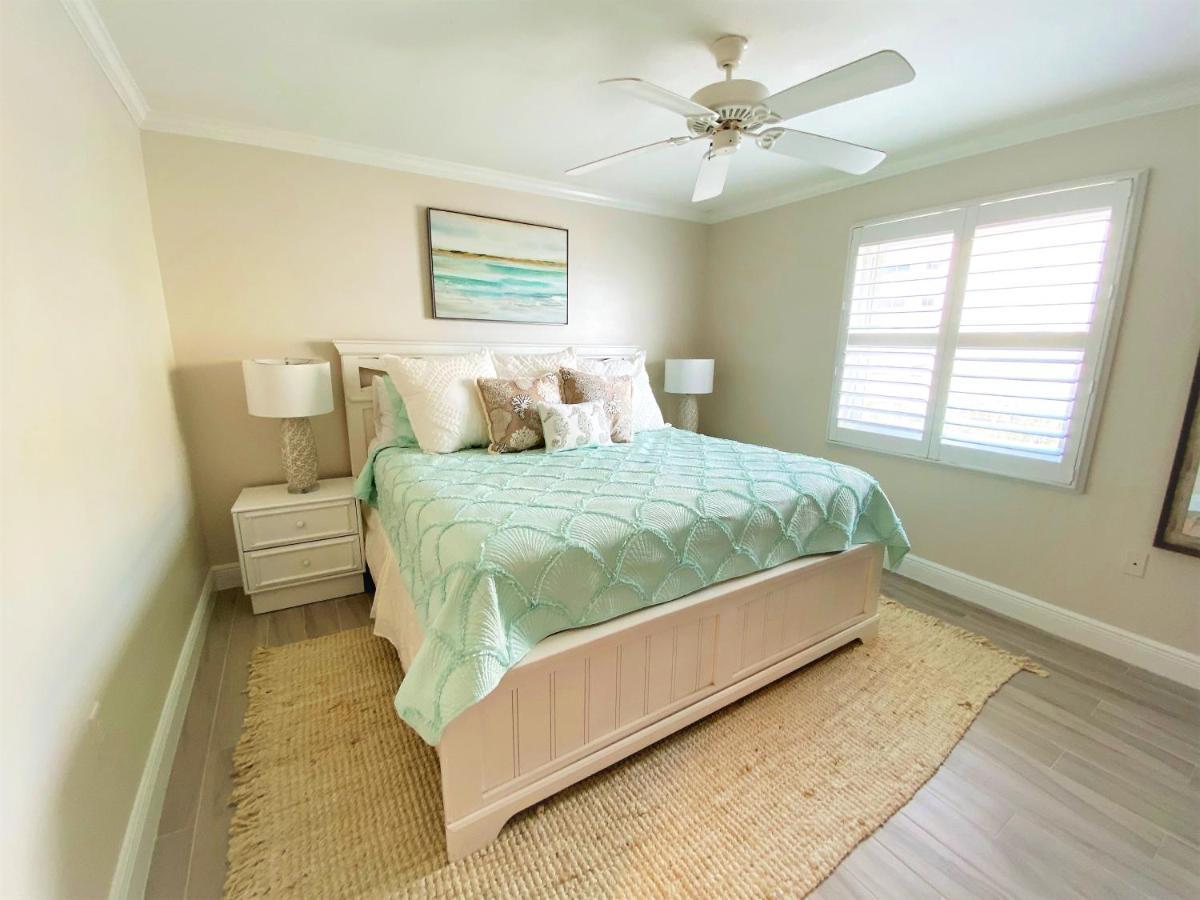 Sea Oats By Liberte Management