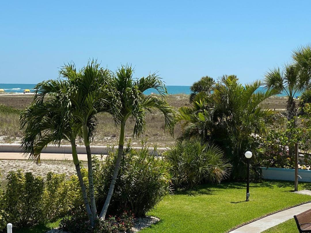 Motel Beachside St. Pete Beach