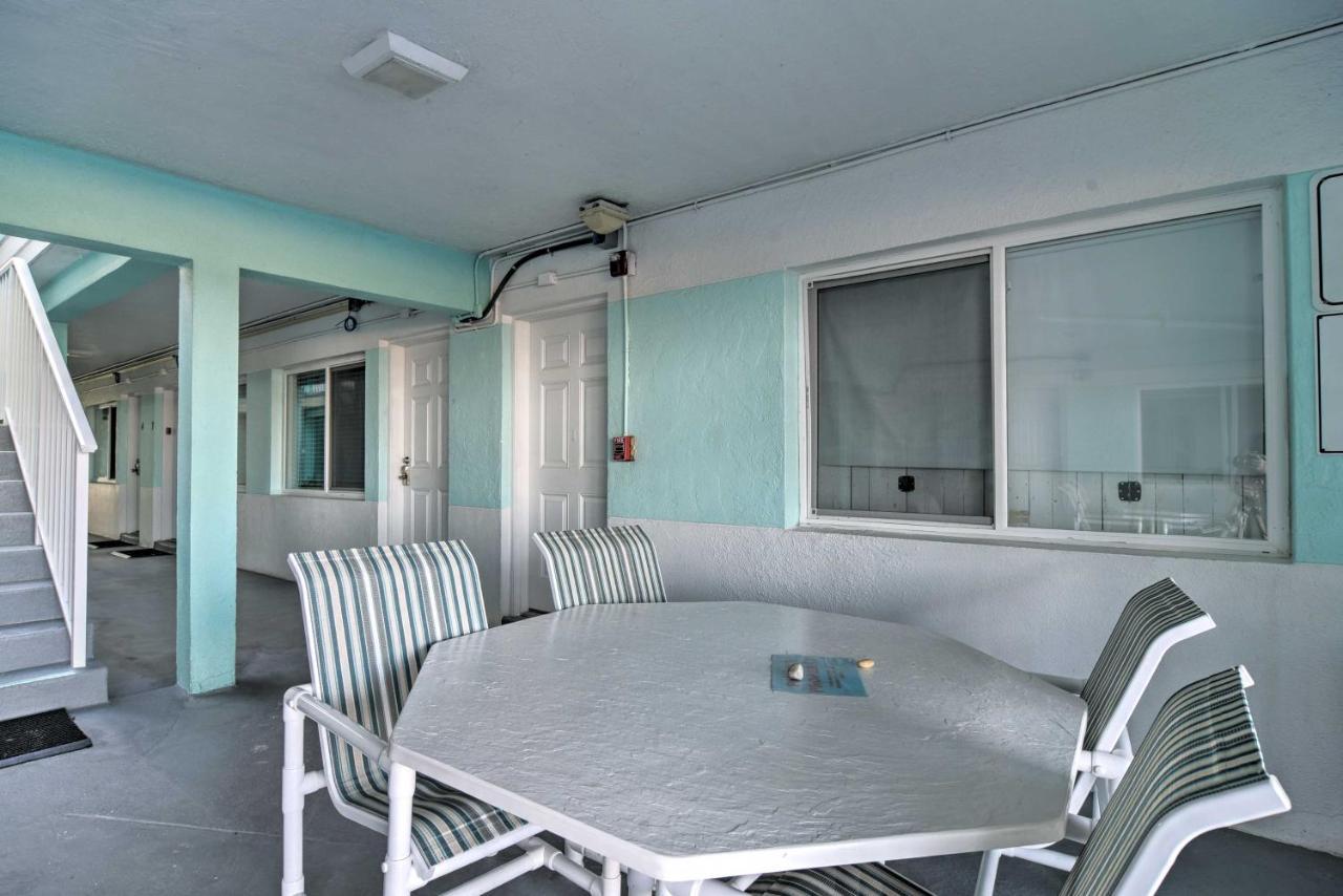 Idyllic Pass-a-grille - Walk To The Beach! Apartment