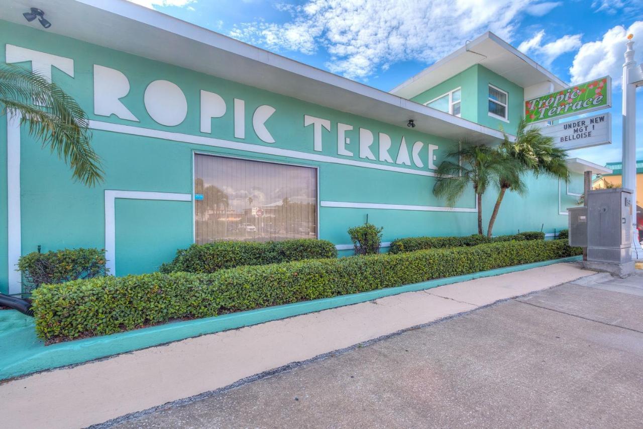 Apartment Tropic Terrace #4 - Beachfront Apts *
