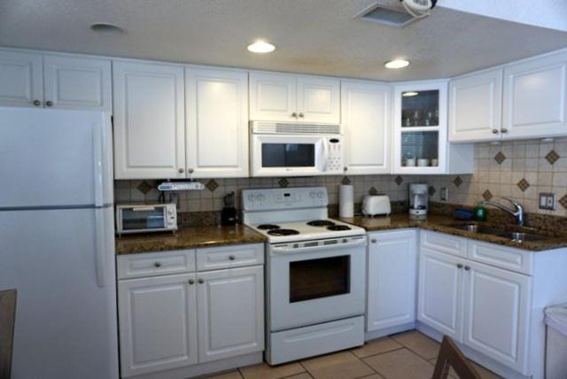 The Monterey Beach Aparthotel *