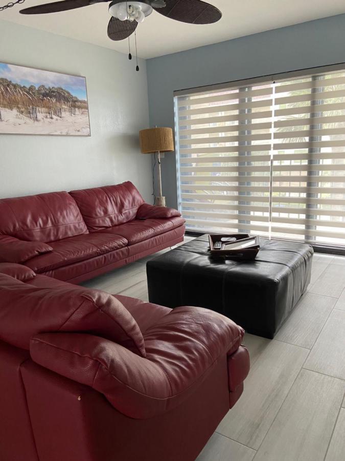 Apartment Escape To Paradise