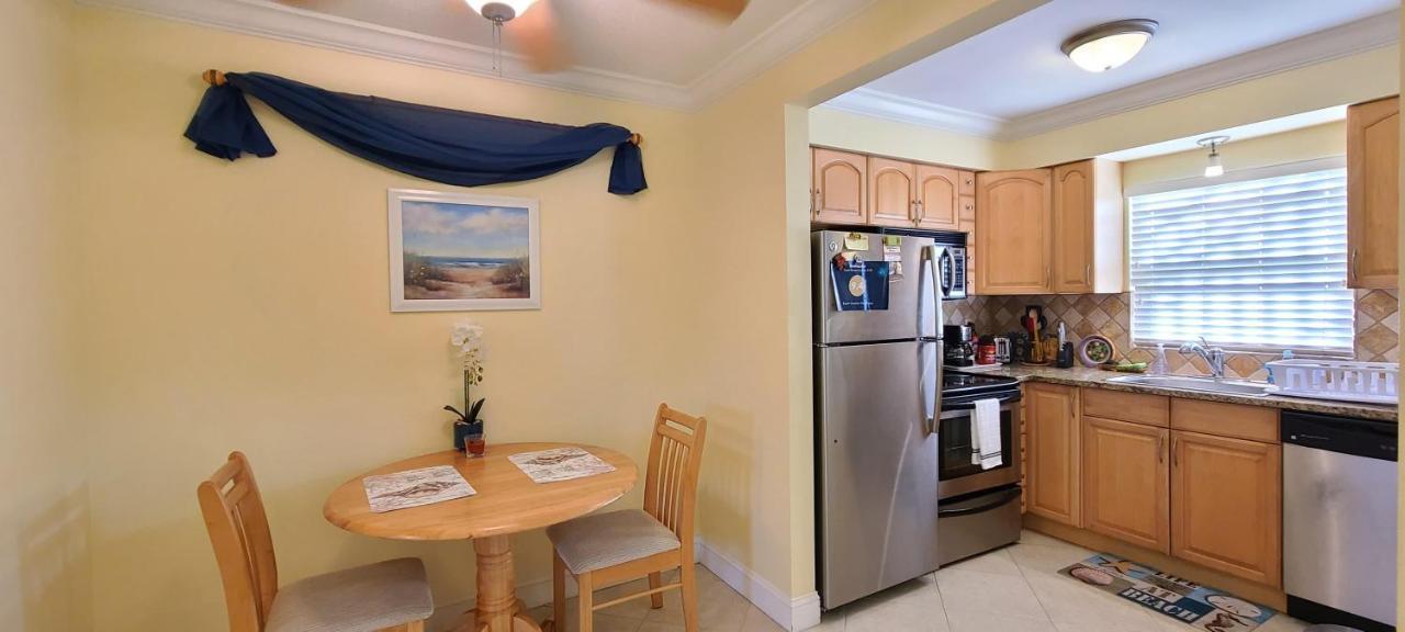 Beach Vacation Get-away Apartment