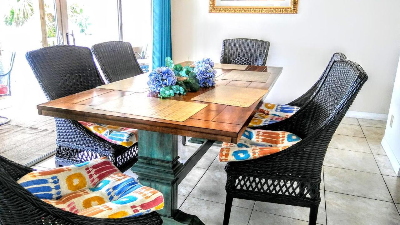 3000 Sq Ft And Bay