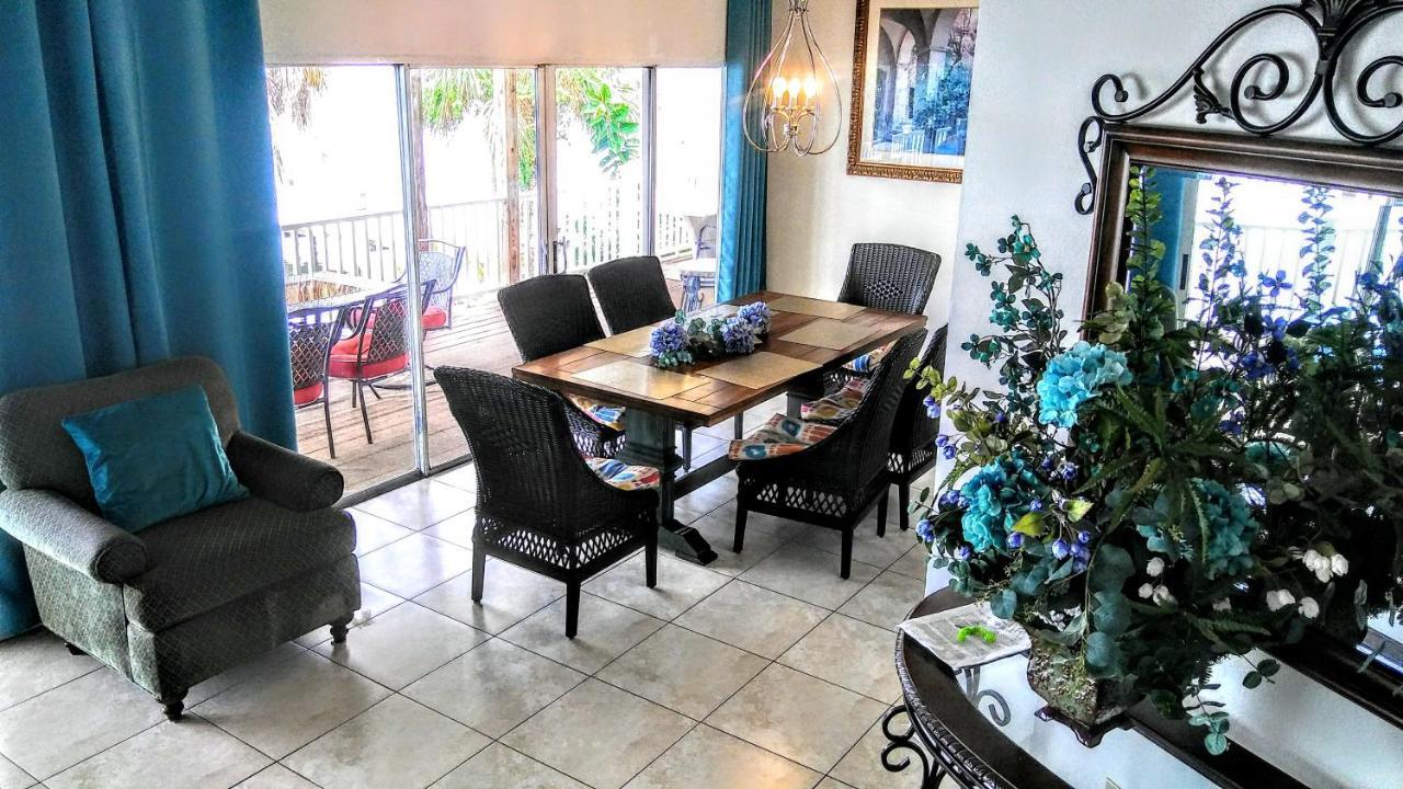 3000 Sq Ft And Bay Apartment