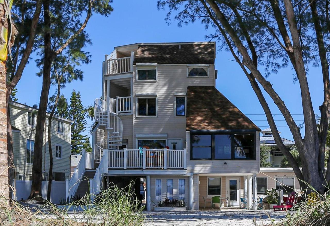 Holiday home Sunset Beach House 3br St. Pete Beach