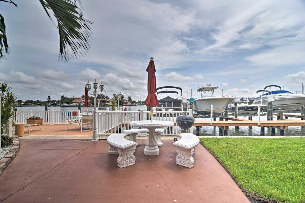 Modern Escape With Pool Access - Half Mile To Beach! Apartment