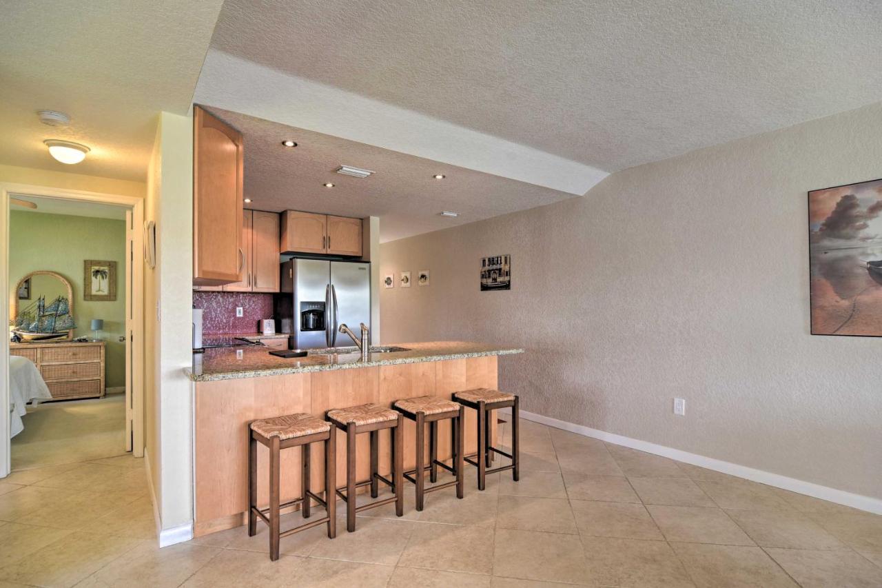 Treasure Island Escape Half-mi To Sugar Sand! Apartment
