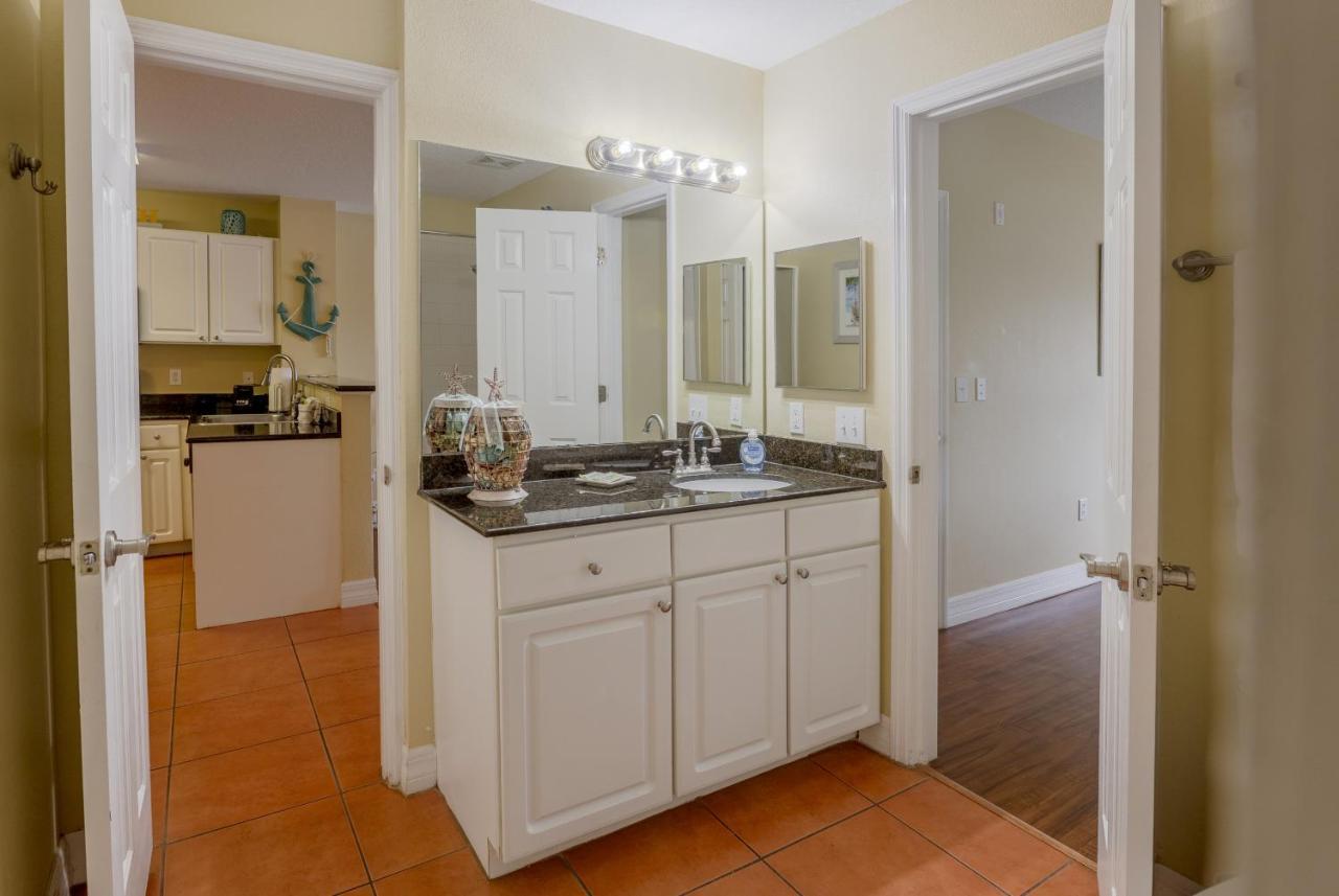 Apartment Madeira Bay Heated Pool 204 Star5vacations St. Pete Beach