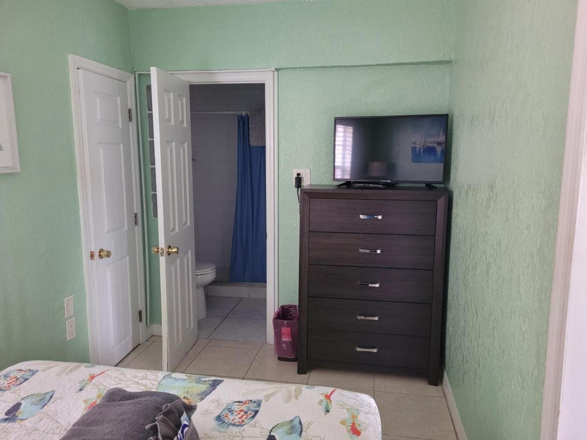 Blind Pass Motel 3*
