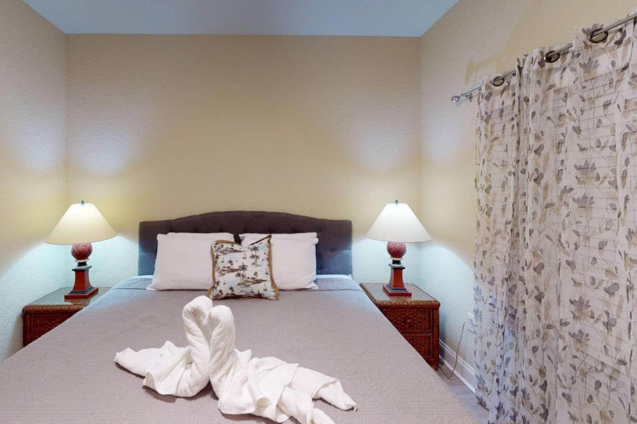 104 - Palms Of Treasure Island Holiday home