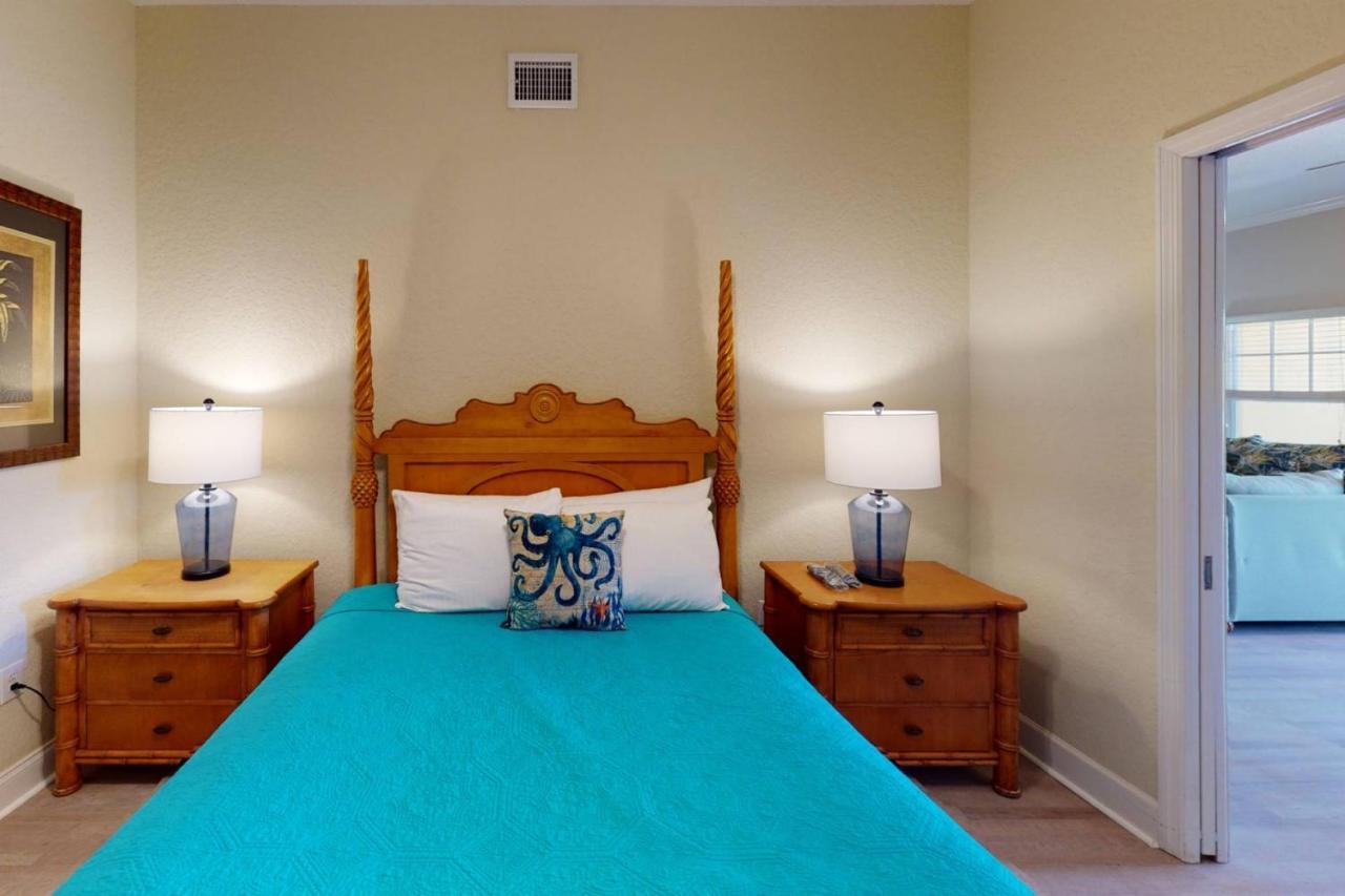Holiday home 104 - Palms Of Treasure Island St. Pete Beach