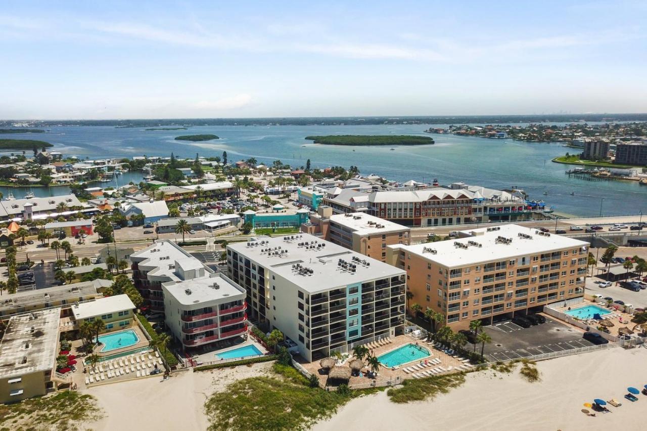 211 Sandy Shores Holiday home St. Pete Beach