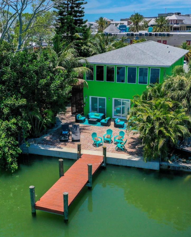 Luxury At Madeira Beach Dock One Block From Johns Pass Village St. Pete Beach