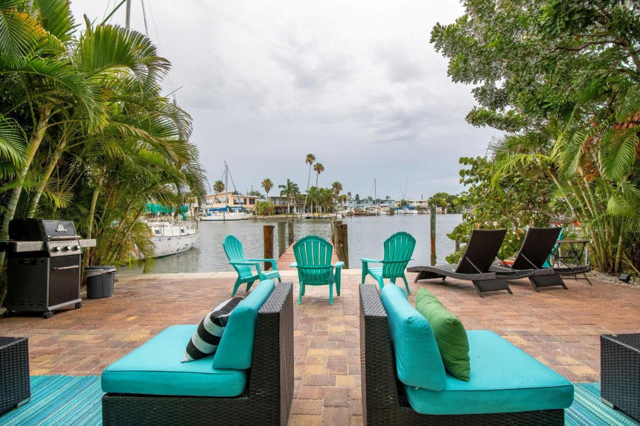 Luxury At Madeira Beach Dock One Block From Johns Pass Village
