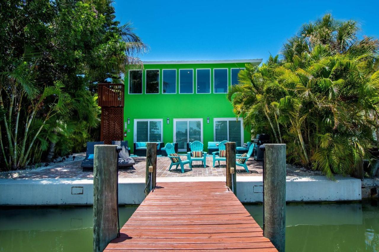 Holiday home Luxury At Madeira Beach Dock One Block From Johns Pass Village St. Pete Beach