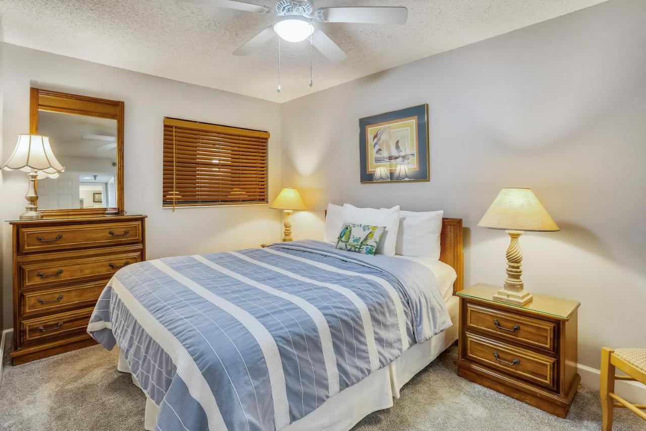 Holiday home Emerald Isle 103