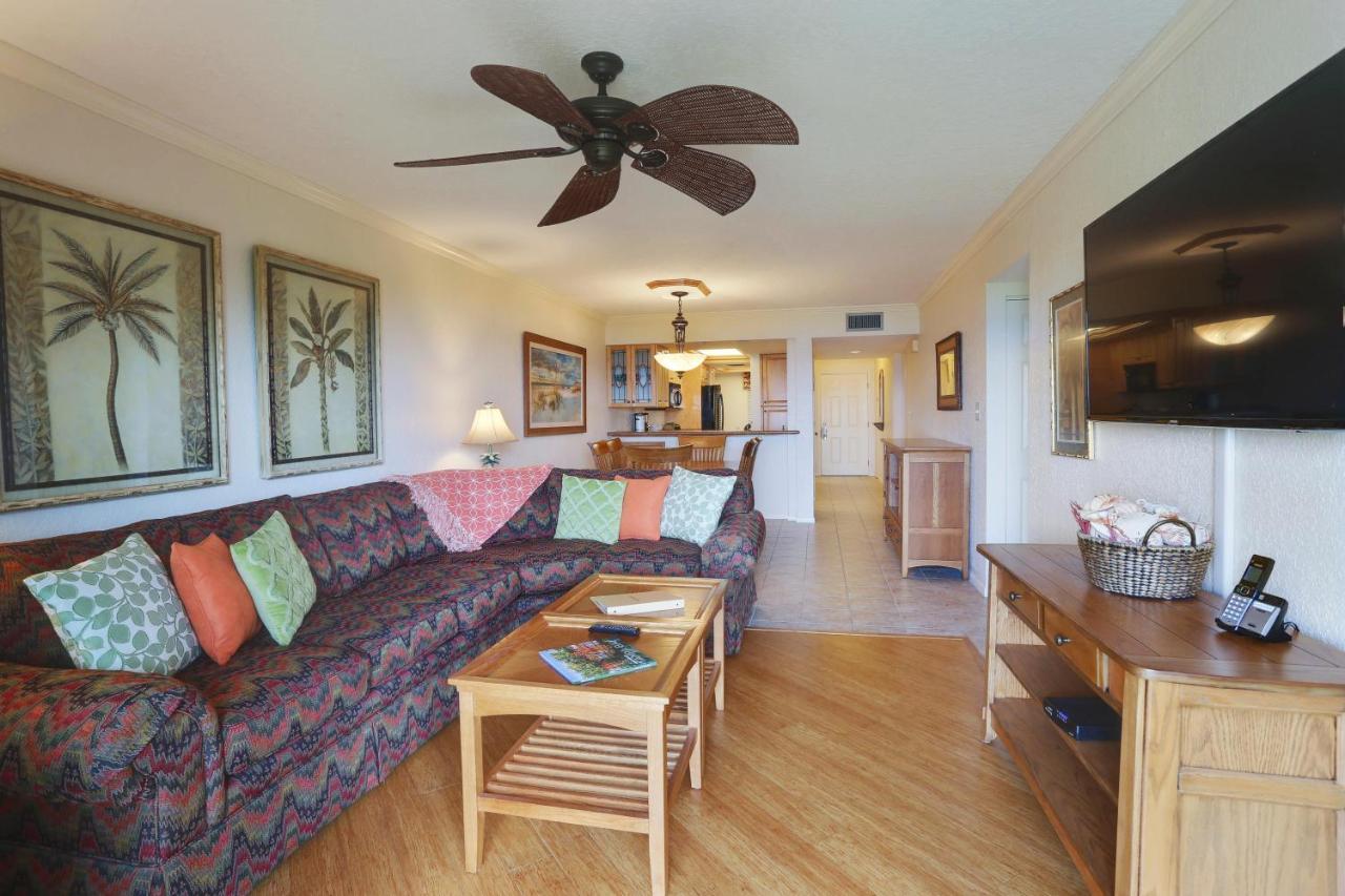 Land's End 7-304 Front - Premier Holiday home *