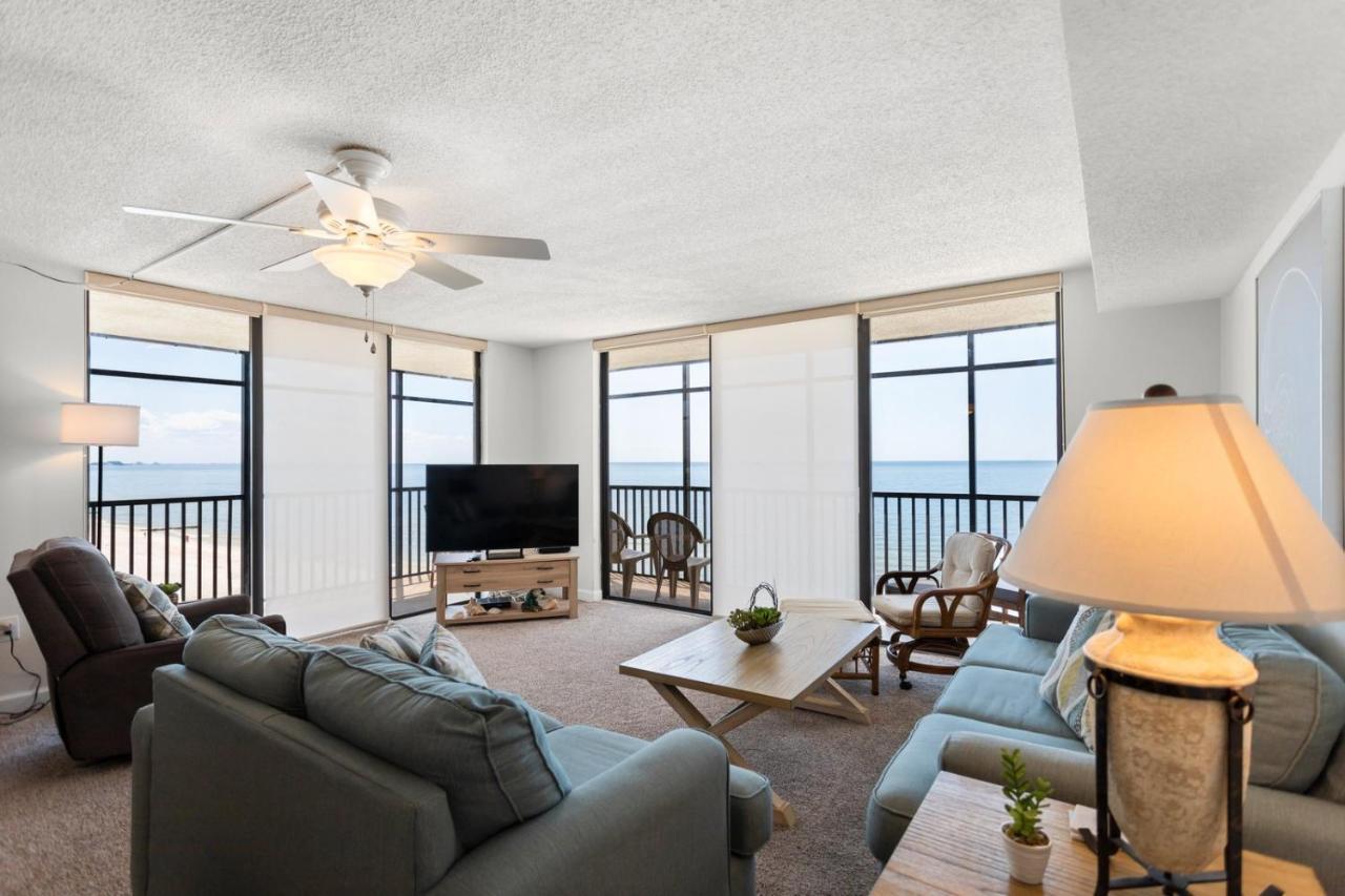 501 Shores Of Madeira Holiday home