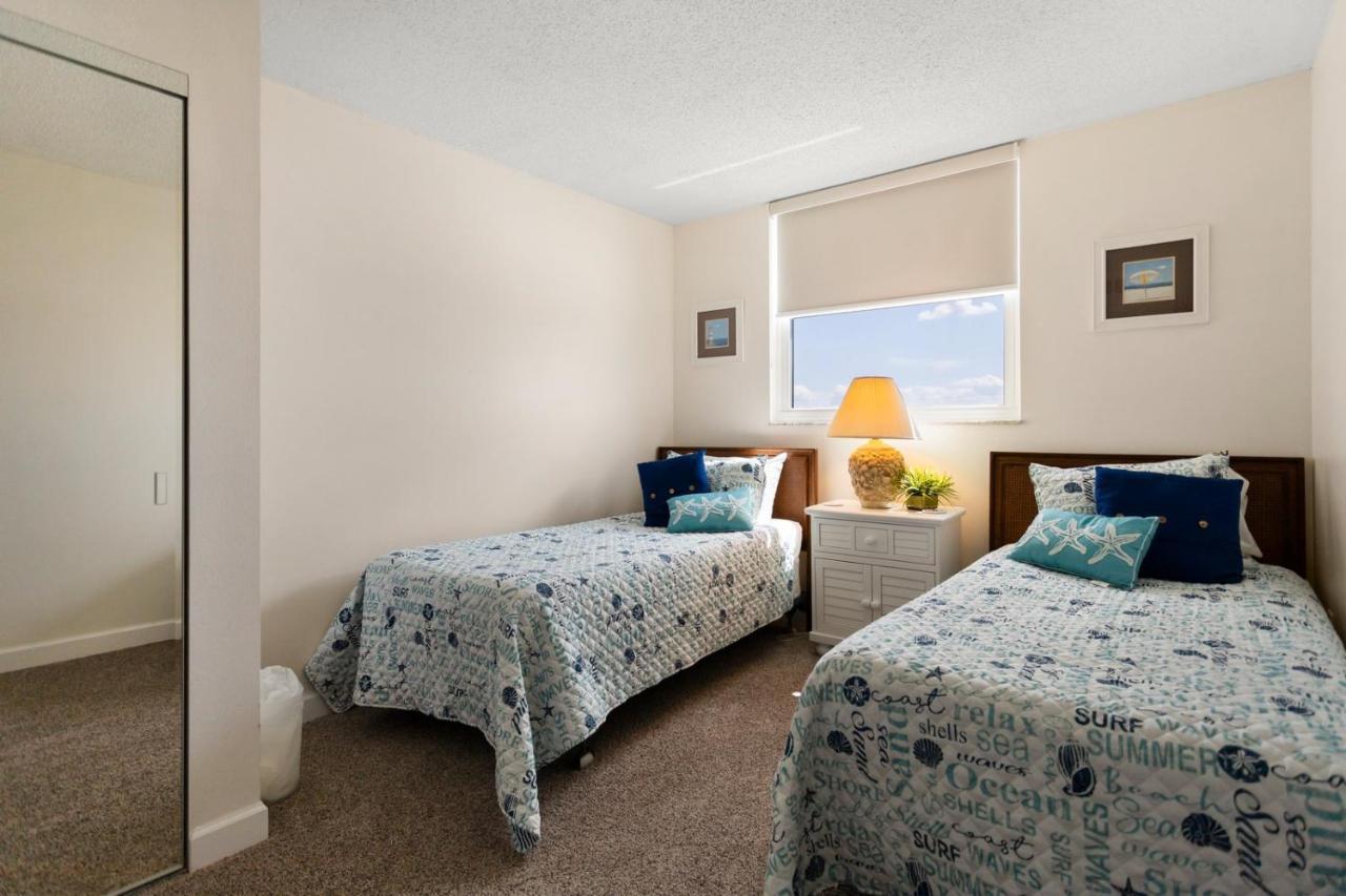 501 Shores Of Madeira Holiday home *