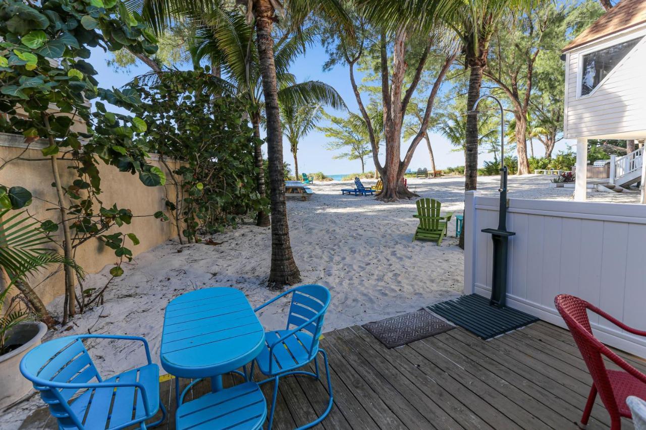 Sunset Beach House - All Holiday home