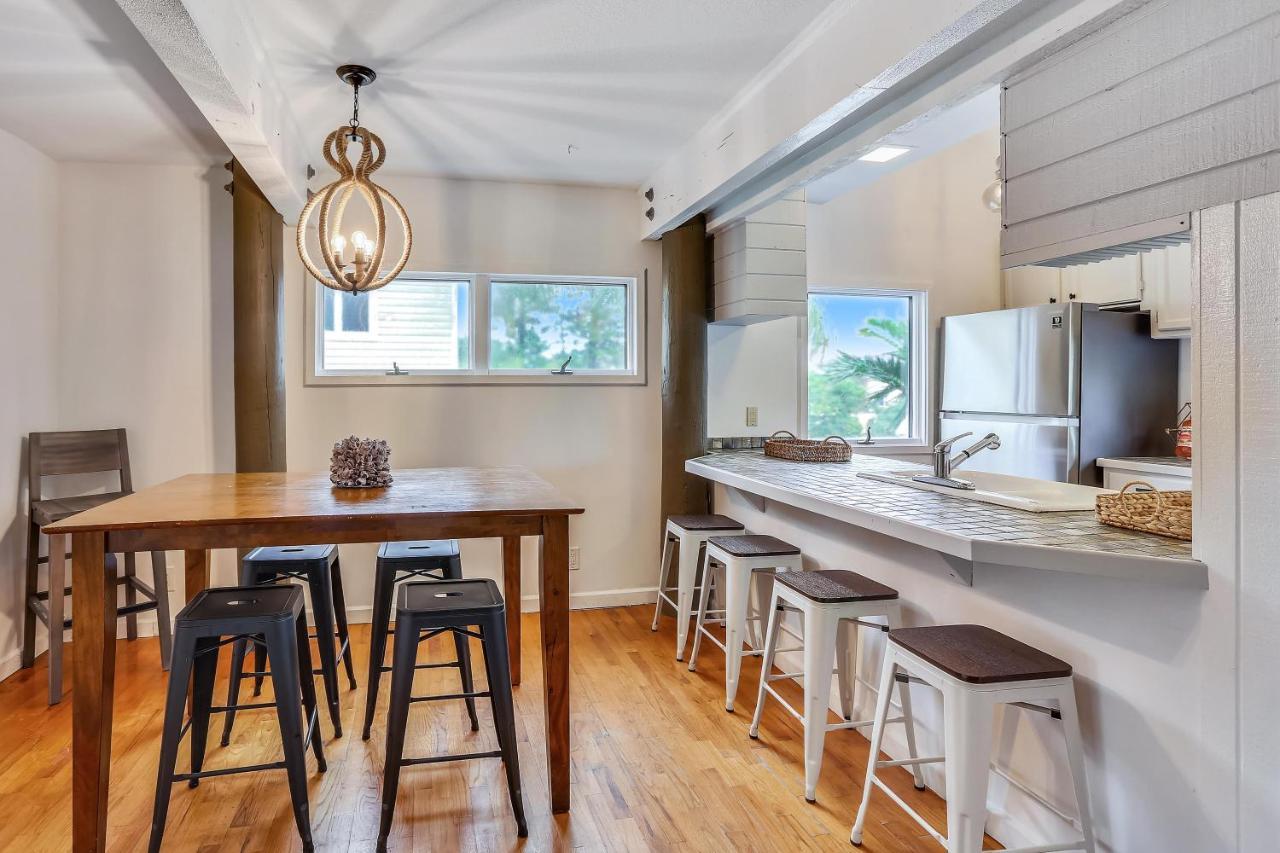 Sunset Beach House 3br St. Pete Beach