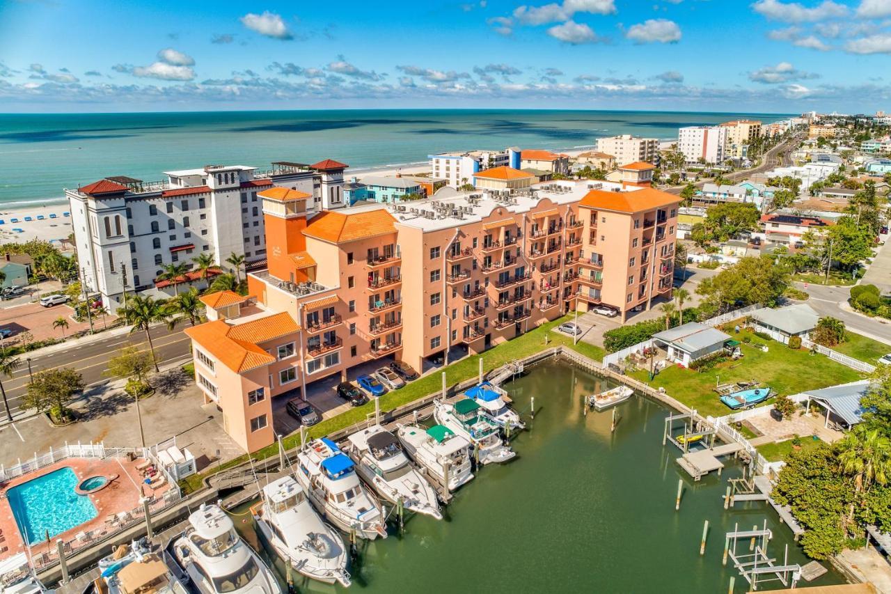 Holiday home Madeira Bay Ii 315 Walk To Beach, Pool, Bar, Restaurant St. Pete Beach