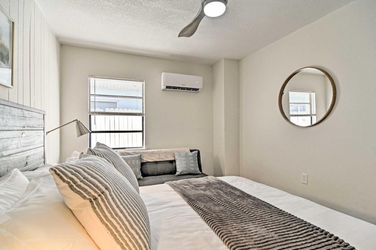 Well-appointed Madeira With Patio! *