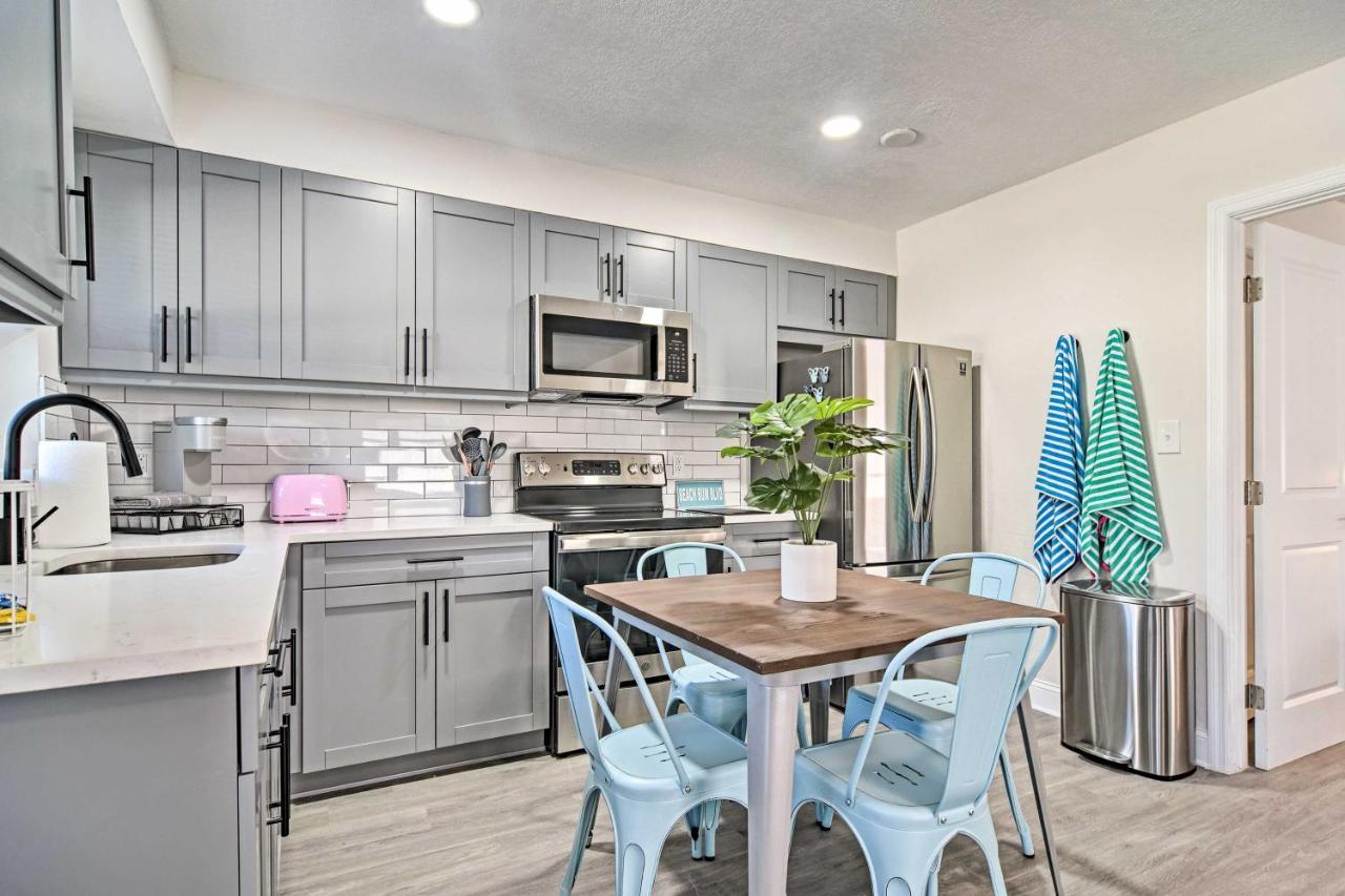 Well-appointed Madeira With Patio! *
