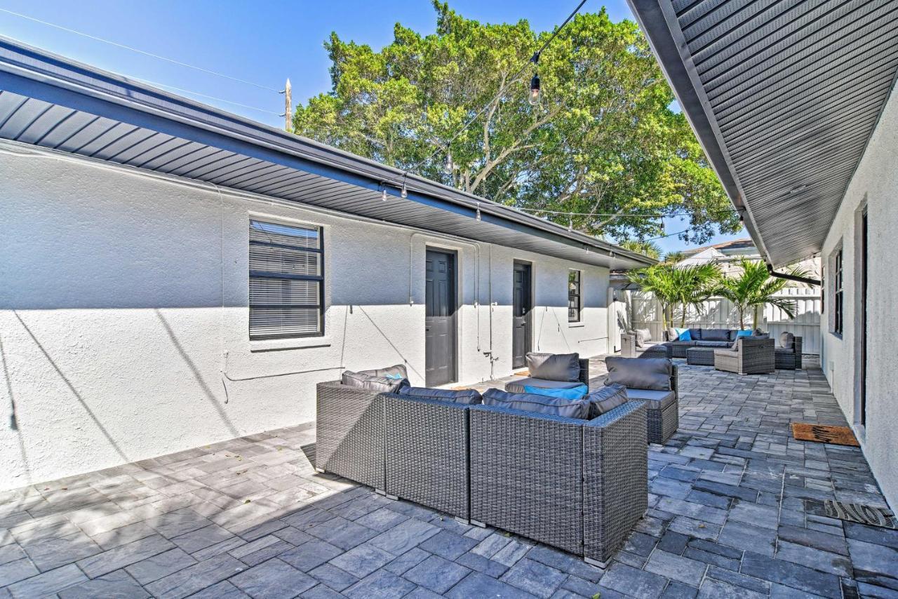 2 Conjoined Units - Steps From Madeira Beach!