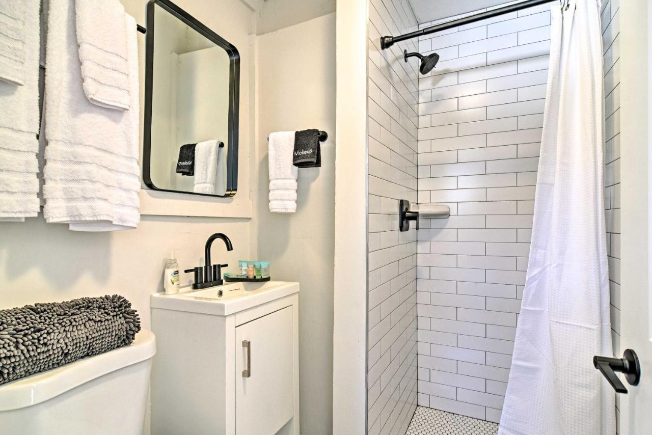Apartment 2 Conjoined Units - Steps From Madeira Beach!